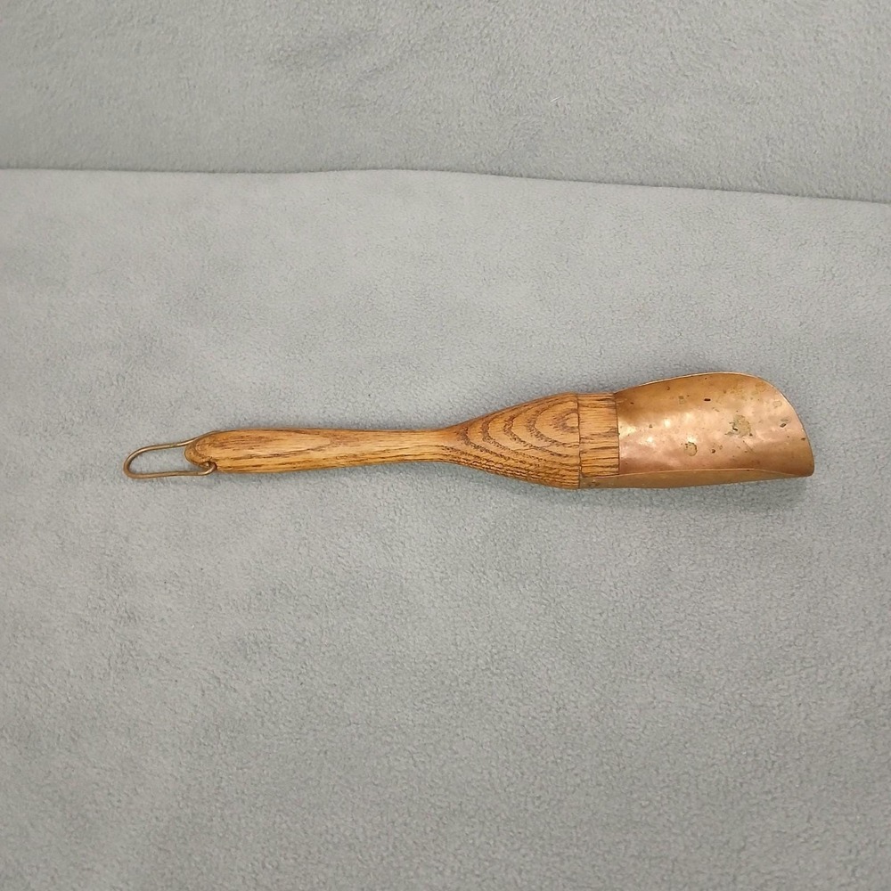 VTG Copper Dry Goods Flour Grain Grocery Scoop Turned Wood Handle Hanging Loop